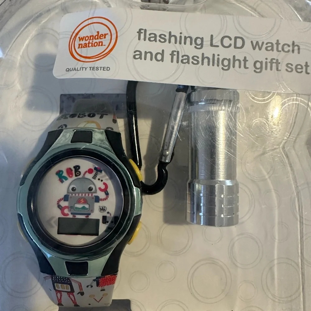 Wonder Nation Flashing LCD Watch and Flashlight Gift Set